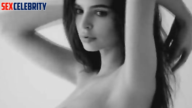 Emily Ratajkowski Deepfake Erotic