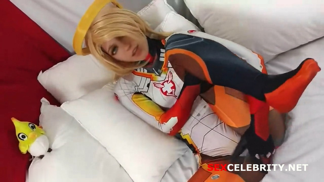 (Overwatch) Mercy Deepfake [Short Masturbation]