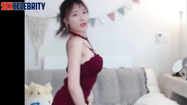 IU KPop Deepfake Porn [아이유 딥페이크 포르노] Sexy Dance