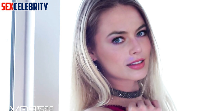 Margot Robbie takes two cocks and makes them equally cum (deepfake) [PREMIUM]