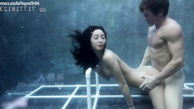 Dilireba (Dilraba Dilmurat) 迪丽热巴 迪力木拉提 chinese underwater sex 中国水下性爱