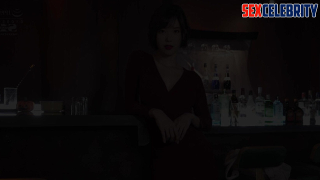 IU celebrity hottest porn (having sex in the bar) / 이지은 뜨거운 장면