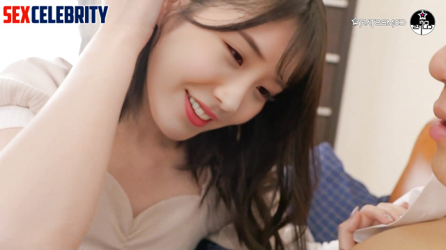 IU (이지은) did a quality korean handjob 한국의 주무르기를 했다 [PREMIUM]