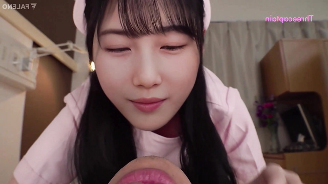 Sexy babe Suzy (수지 미쓰에이) caresses an unfamiliar man - face swap