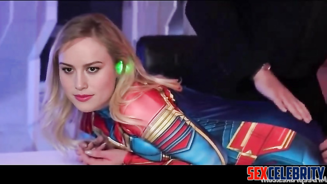 Sexy blonde Brie Larson in full control of her man / deepfake