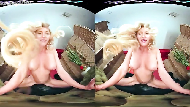 Busty blonde Lisa Kudrow enjoys fast sex - face swap