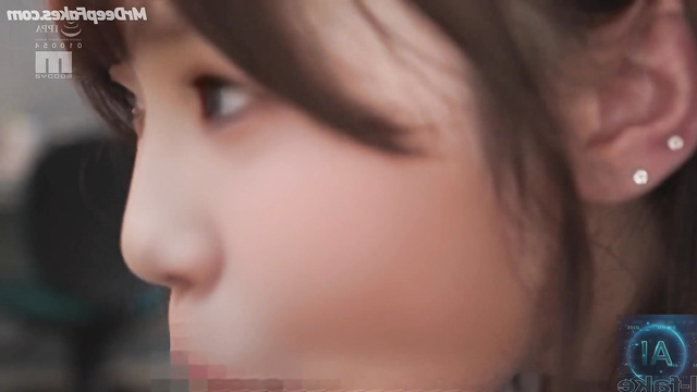 Bad girl Eunha having fun with new classmate / 정은비 여자친구 fakeapp