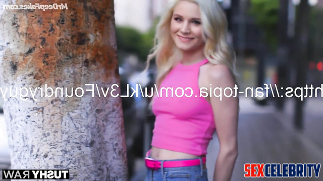 Blonde goddess Kristen Bell gets her perfect ass filled - real fakes