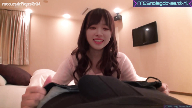 Chaewon [채원 아이즈원 르세라핌] Korean babe plays with his dick - pov porn