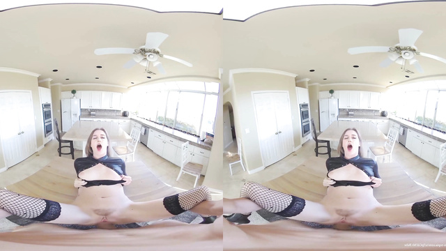 (VR deepfakes) Young slut Emma Watson likes it missionary