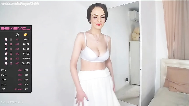 Busty Alejandra Mena makes a sexy stream for best fans, solo face swap