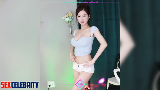 Busty slut dancing in short shirt (나연 트와이스) Nayeon solo fakeapp