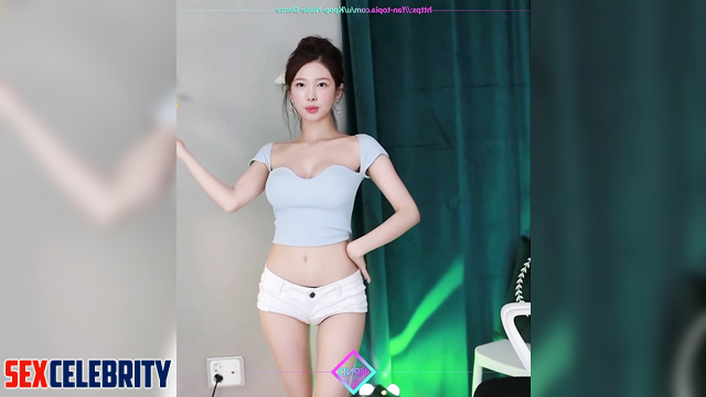 Busty slut dancing in short shirt (나연 트와이스) Nayeon solo fakeapp