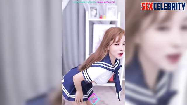 (미나 트와이스) sexy schoolgirl dancing on hidden camera / fake Mina