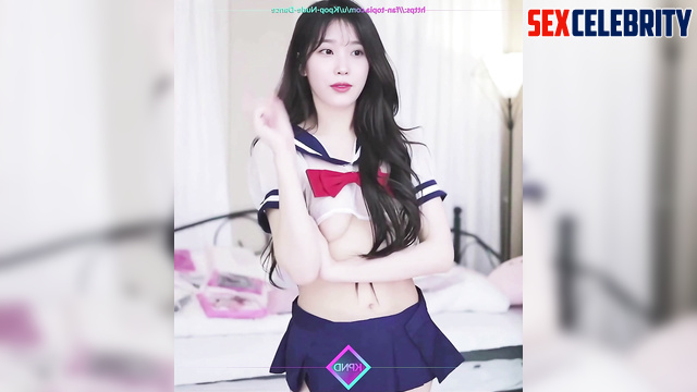 Fake IU (이지은 가짜 포르노) hot babe in schoolgirl costume dances on camera