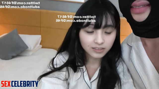 Nogizaka46 Momoko takes cum load on her face (ももこ パイズリ 乃木坂46) [PREMIUM]