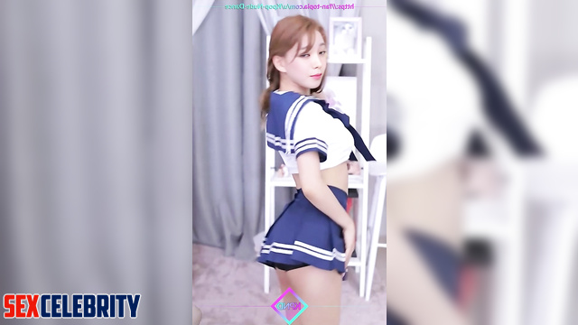 Karina aespa [카리나 가짜 포르노]. Korean schoolgirl is hungry for fucking