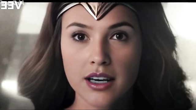 Wonder Woman Gal Gadot is a teasing master /deepfakes