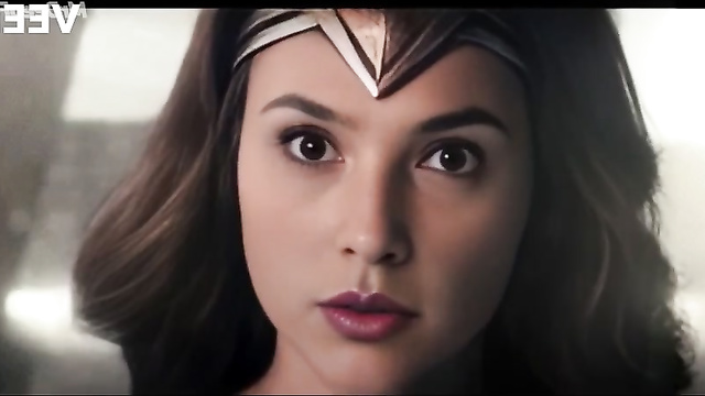 Wonder Woman Gal Gadot is a teasing master /deepfakes