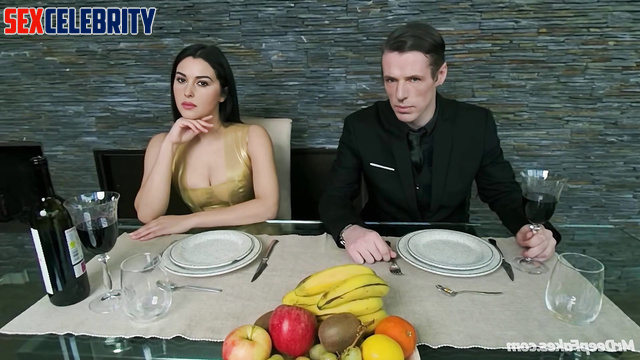 Adult Monica Bellucci has a man's dick for dessert today