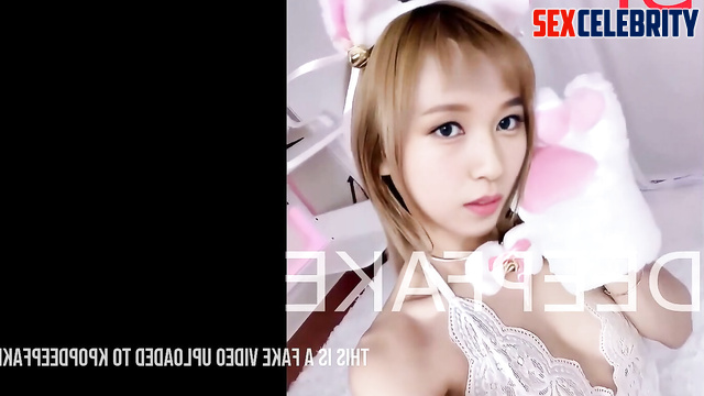 Mina 섹시한 미나 BLACKPINK 딥페이크 in sexy kitten costume and fishnets shows charms