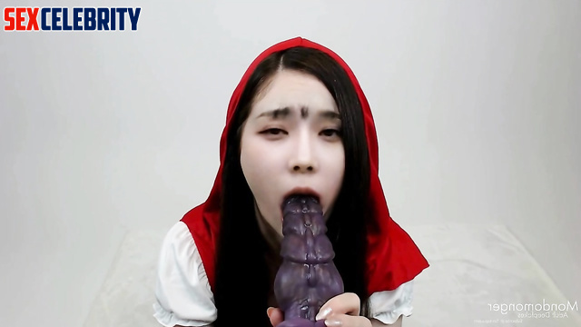 Little Red Riding Hood fucked herself by long dildo, ai Winter 윈터 에스파