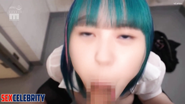 Missionary fuck in the toilet with Endo Sakura (遠藤 さくら 乃木坂46) adult tapes