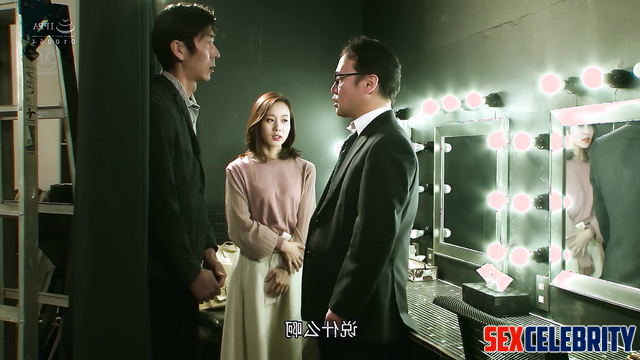 Fake Liu Shishi / 刘诗诗 假名人色情片 / made her first handjob and got a cum