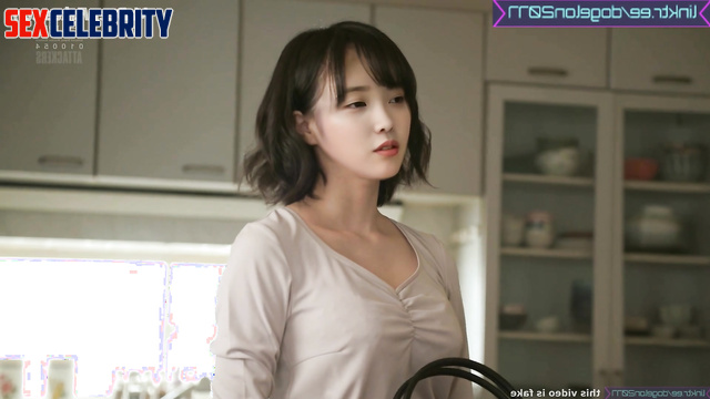 Young guy fucked his sexy wife hot in the kitchen (이지은 가짜 포르노) face swap