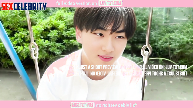 Intimate Solo Moment: Watch Fake Jungwon ENHYPEN Masturbate Alone 정원